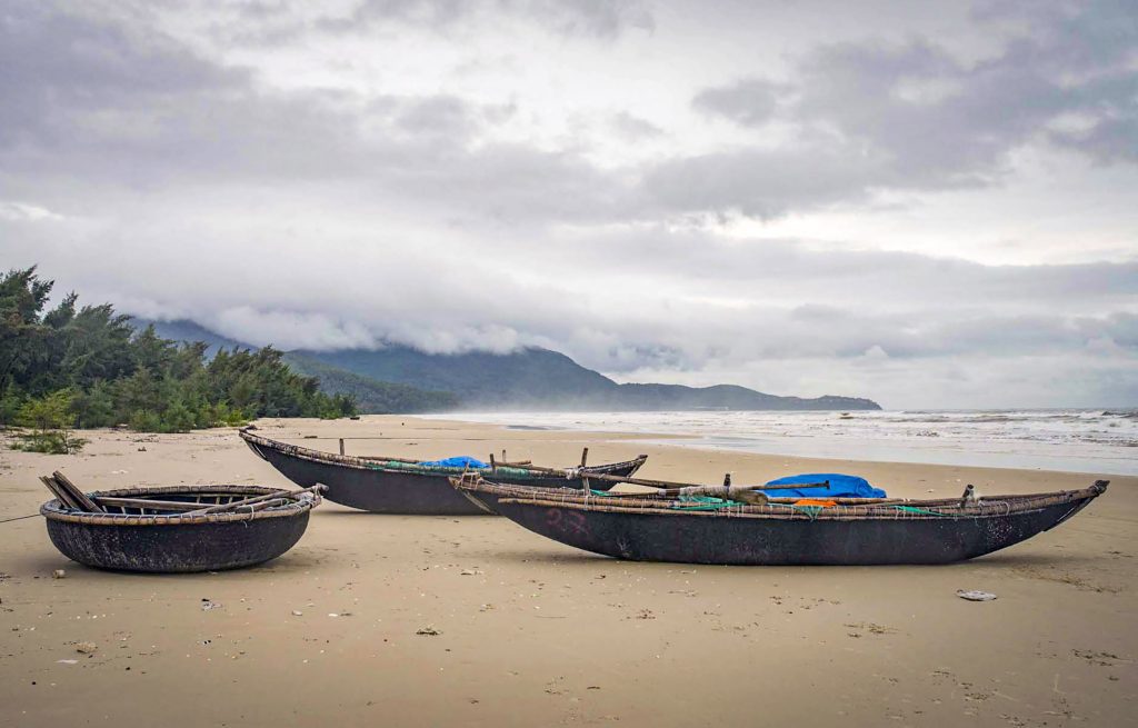 Three Boats lang co