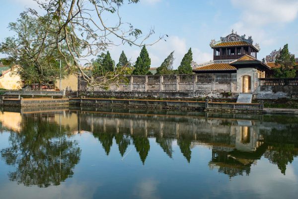 Hue moat reflections